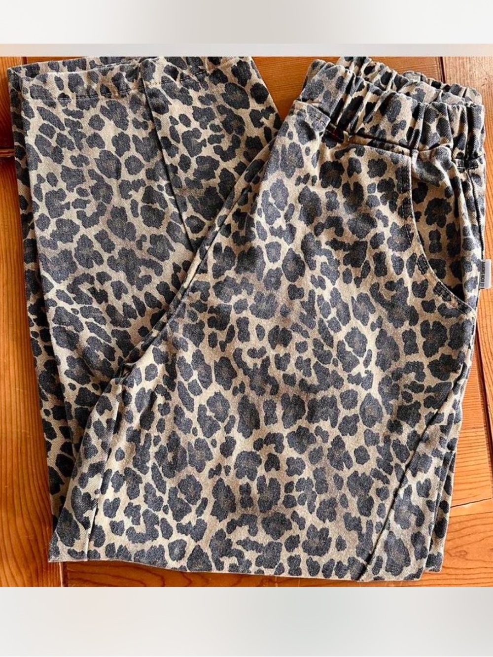Leopard Print Women's Pull-On Pants - Taupe & Black